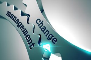 TRAINING LEADING CHANGE AND MANAGING TRANSFORMATION
