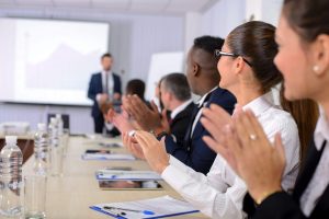 TRAINING SALES PRESENTATION SKILLS TO WIN MORE SALES