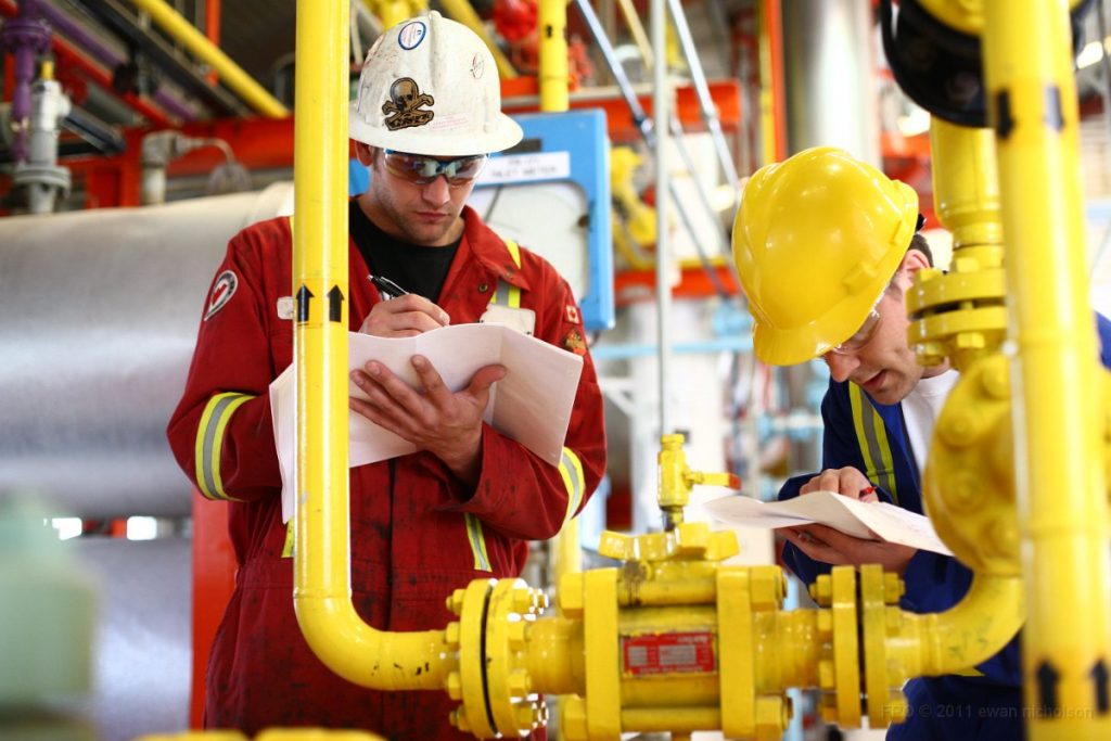 TRAINING ONLINE OCCUPATIONAL HSE IN THE OIL & GAS INDUSTRY